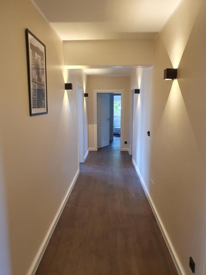 Neumuehler Hof Ferienwohnung "Stefan" Bietet 4 Schlafzimmer Und 4 Baeder , Eine Grosse Badewanne Und Grosser Terrasse Zum Garten, Kostenfreie Parkmoeglichkeiten Schwerin (Mecklenburg-Vorpommern) Exterior foto